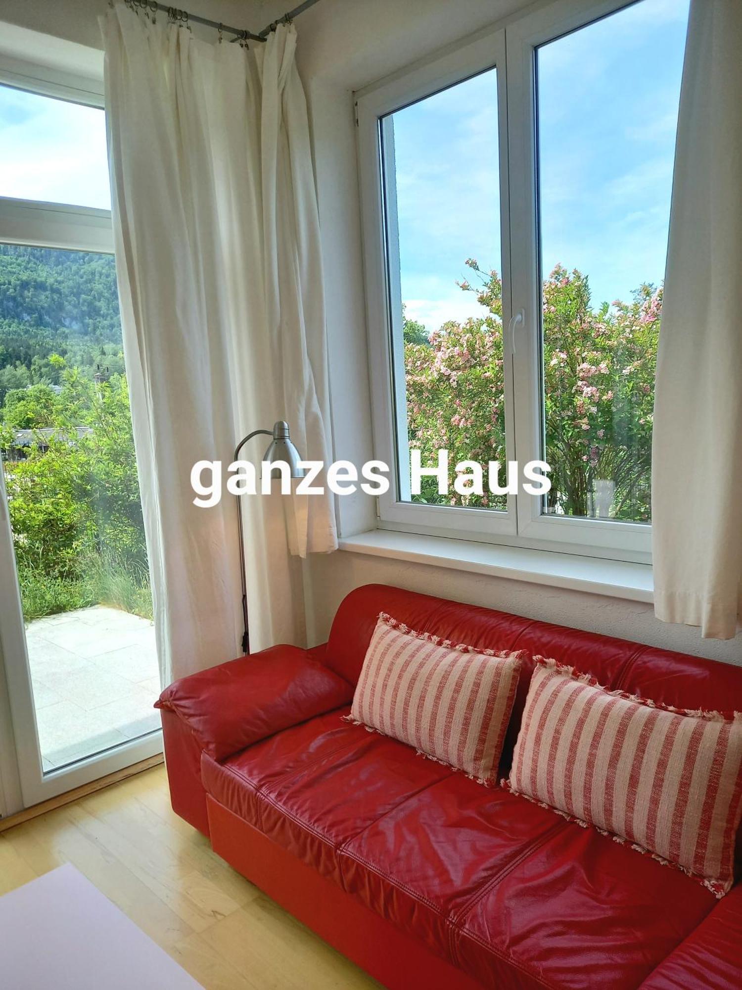 Flores, Ferienhaus Oder Doppelzimmer, Im Gruenen, 5 Gehminuten Ins Zentrum, Parkplatz, Zero Emissions バート・イシュル エクステリア 写真